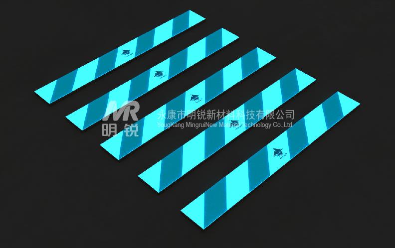 自发光防滑地砖采用科学防滑结构与长效自发光的一体化解决方案